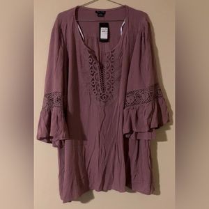 Women’s top from city chick